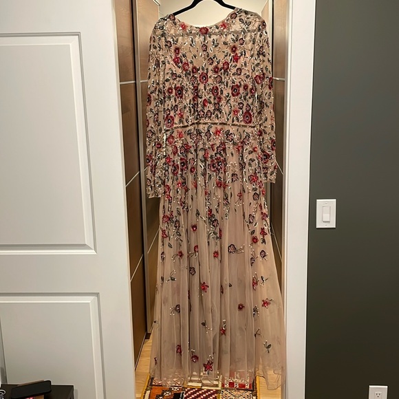 Mac Duggal Floral Sequin Gown - Picture 4 of 6